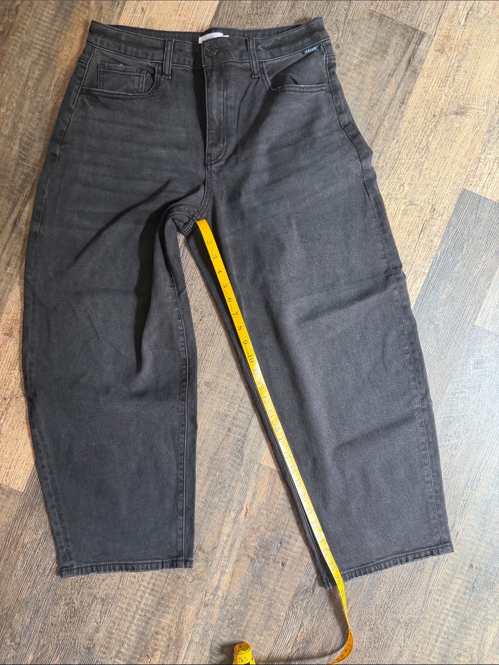 Cello Women's Black Relaxed barrel Jeans sz3
